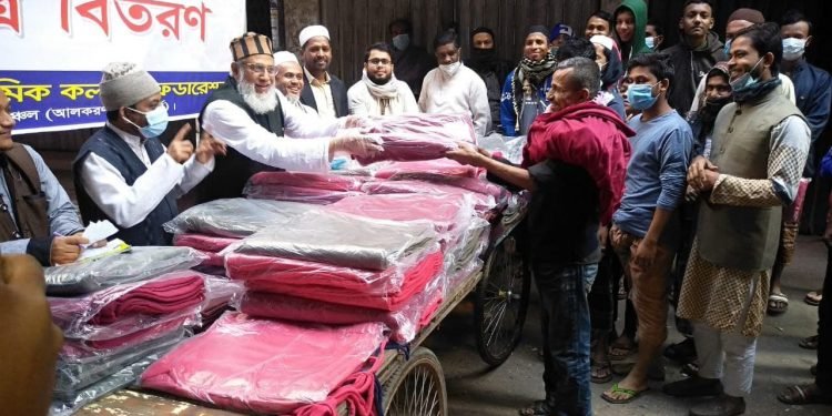 অসহায় শ্রমজীবী শীতার্তদের পাশে দাঁড়ানোর আহবান -আ.ন.ম. শামসুল ইসলাম