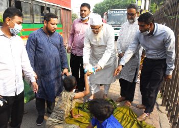অসহায় দুঃস্থ মানুষরা স্বাধীন দেশে পরাধীন : শামসুল ইসলাম